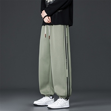 绿色
