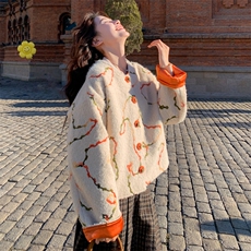 白色提花毛呢外套女2025秋冬新款超火流行撞色小个子短款呢子大衣，女装短外套，2C317