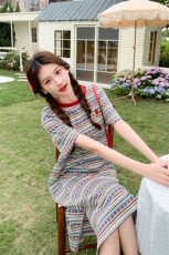 现货彩色条纹宽松休闲撞色刺绣懒拥风连衣裙2928P110K168，女装连衣裙，2C029