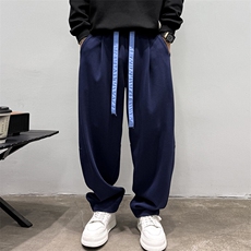 藏青色