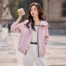 2026春季新款时尚韩版休闲百搭减龄冲锋衣女外套，女装短外套，欧米莱