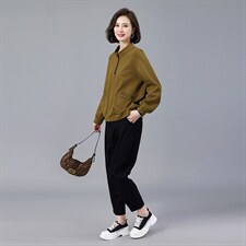 现货2022秋季新款简约大方休闲两件套，女装套装/套裙，深水步