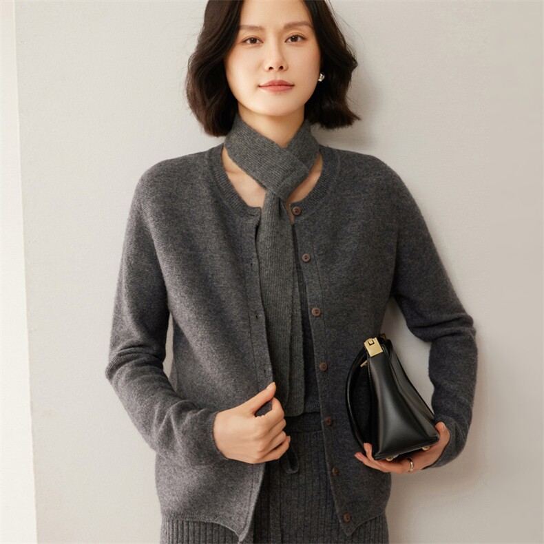 时尚百搭女士开衫优雅显瘦长袖针织衫舒适保暖秋冬季必备单品,女装羊绒衫,昭美羊绒