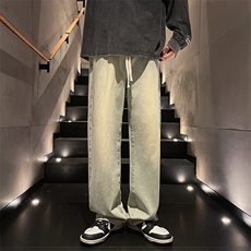 泥黄色