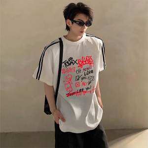 抖音得物高品质二开240克宽松纯棉美式潮牌三条杠织带短袖T恤图片