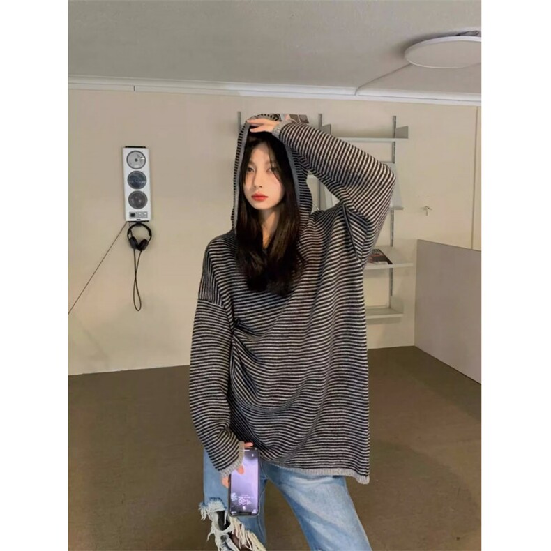 欧洲站时尚条纹针织衫女2025春装新款连帽设计长袖宽松中长款毛衣图片