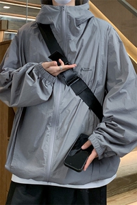 F159/P55有报告UPF50+紫外线防晒衣男个性连帽外套防晒服上衣图片