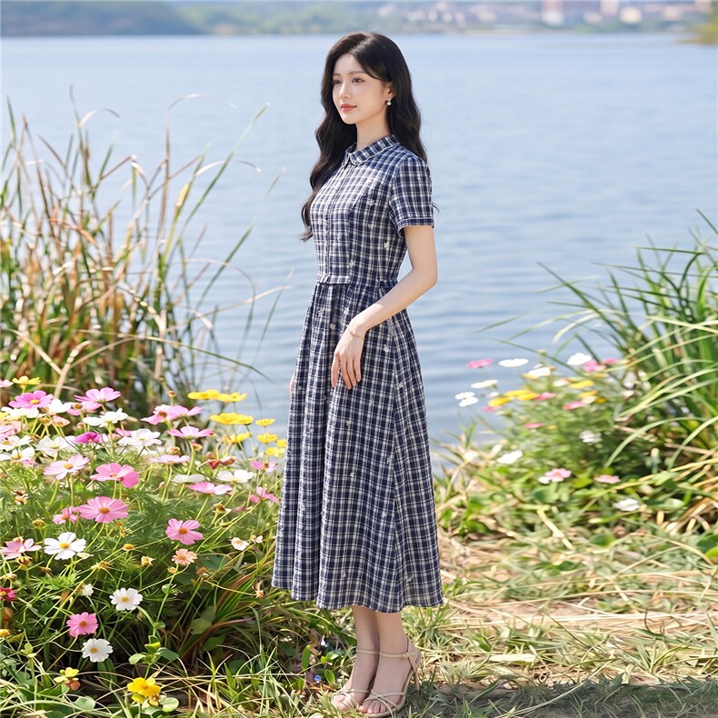 夏季格纹绣花收腰显瘦学院风优雅气质连衣裙,女装连衣裙,水衣源