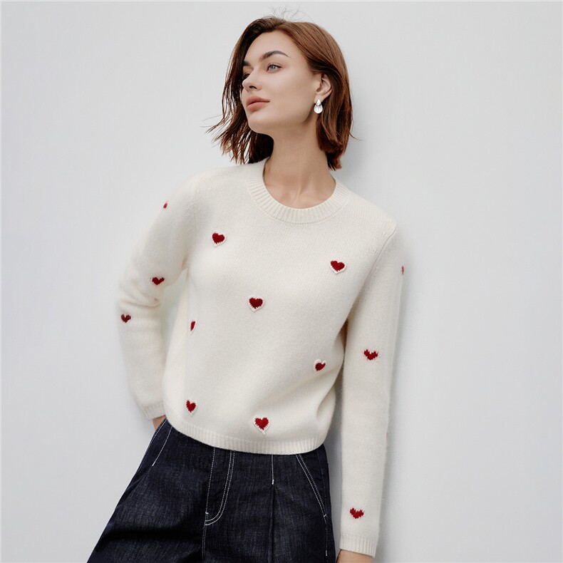 2025秋冬新款时尚百搭圆领山羊绒100%长袖爱心图案针织上衣，女装羊绒衫，阿舍尔精品
