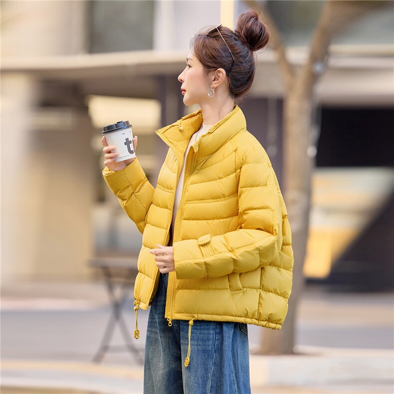 2025年冬季宽松立领泡芙排骨款轻薄白鸭绒羽绒服外套,女装羽绒服,简韵佳