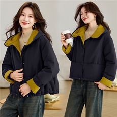 2025年冬季宽松连帽撞色拼接短款棉衣服棉外套，女装棉衣/棉服，简韵佳