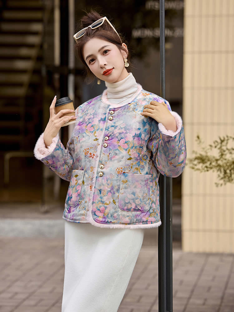 （现货）新中式皮毛两面穿配胸花设计感百搭外套女,女装棉衣/棉服,韩蔻秀