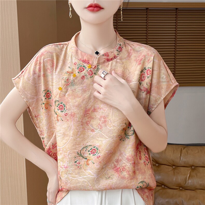 夏季常规2025年夏季宽松型短袖通勤休闲通勤，女装T恤，朝贺羊绒