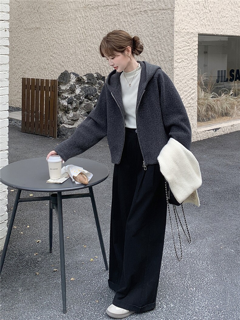 2025冬季新款全羊毛呢外套女短款羽绒服加厚90白鸭绒内胆连帽上衣,女装羽绒服,辉之琳