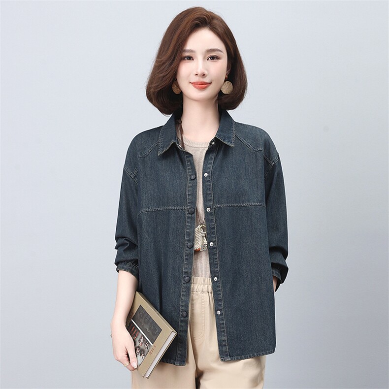 大码中年女装妈妈春秋洋气高贵薄款牛仔衬衫短外套女2024新款上衣图片