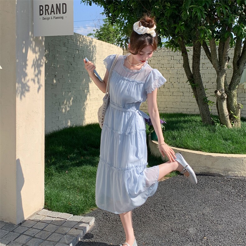 蓝色漂亮绝美飞飞袖天丝连衣裙女夏超仙法式清冷感气质度假风长裙,女装连衣裙,欣美人