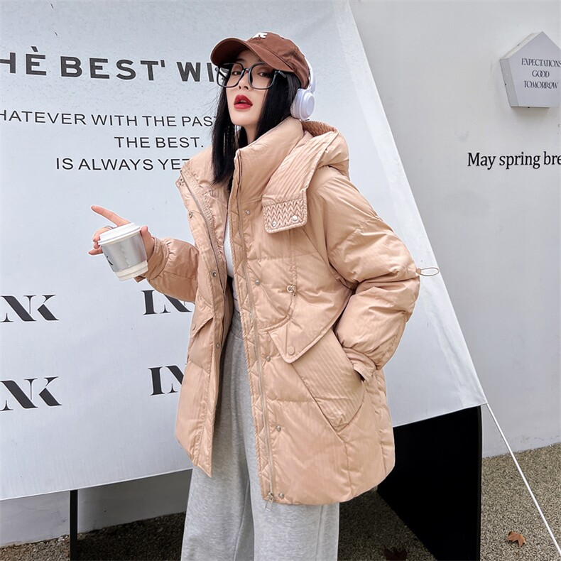 2023冬季新款肌理感90白鸭绒羽绒服女设计感小众时尚连帽加厚外套，女装羽绒服，卡杰菲