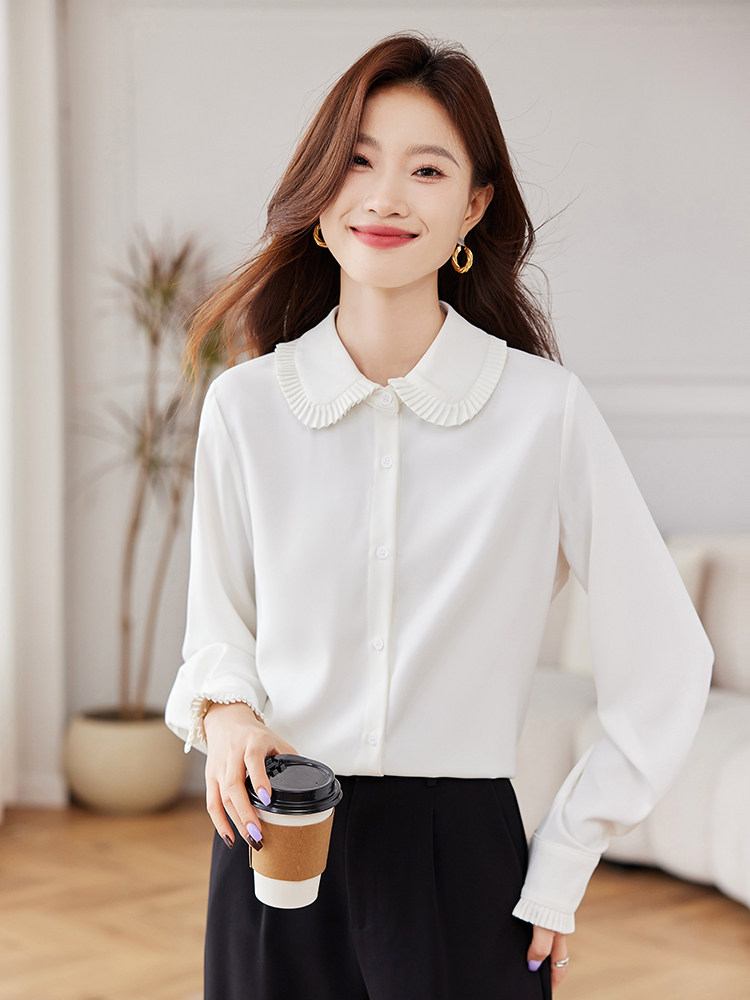 白色娃娃领内搭短款衬衫女秋季设计感小众小个子长袖衬衣女款上衣,女装衬衫,梦白服饰厂