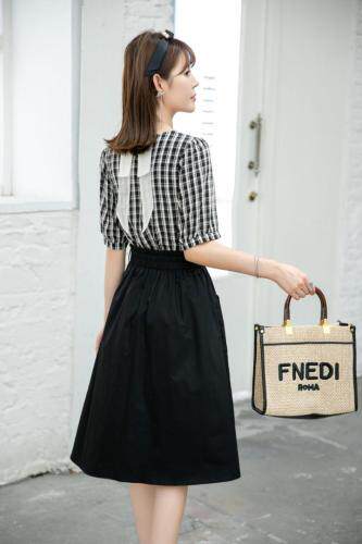 夏季新款黑白格子休闲淑女蝴蝶结套裙，女装，水锦红