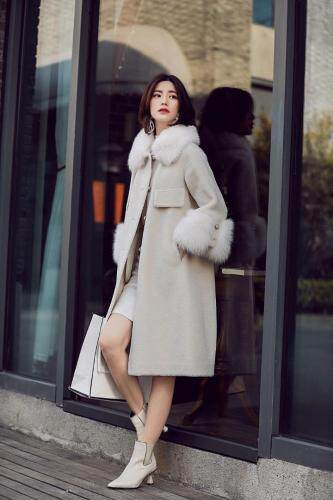 冬装大量上市，女装，秋水伊人