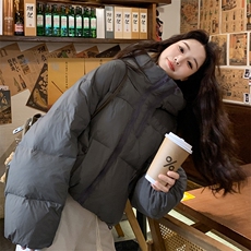 灰色连帽短款羽绒服女2025冬季新款今年流行设计感加厚保暖面包服，女装羽绒服，2C262