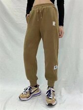 冬季新款加厚婴儿绒字母刺绣贴标宽松休闲卫裤，女装休闲裤，AT(2F)