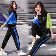 2022年夏季套头连帽时尚拼接撞色户外系列套装，女装运动套装，韩蜜菓