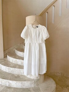 【现货】韩双层镂空连衣裙,女装连衣裙,欧尼蒂