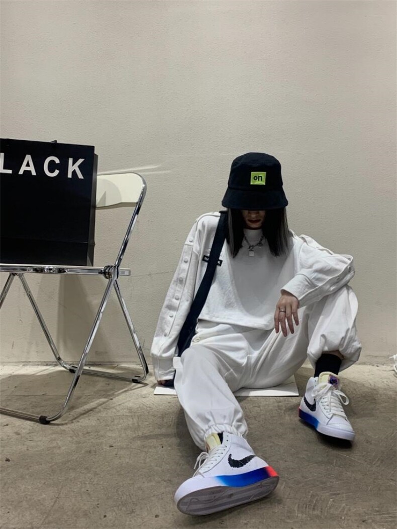 重工设计卫衣可套装，女装卫衣/绒衫，Alissa Lin