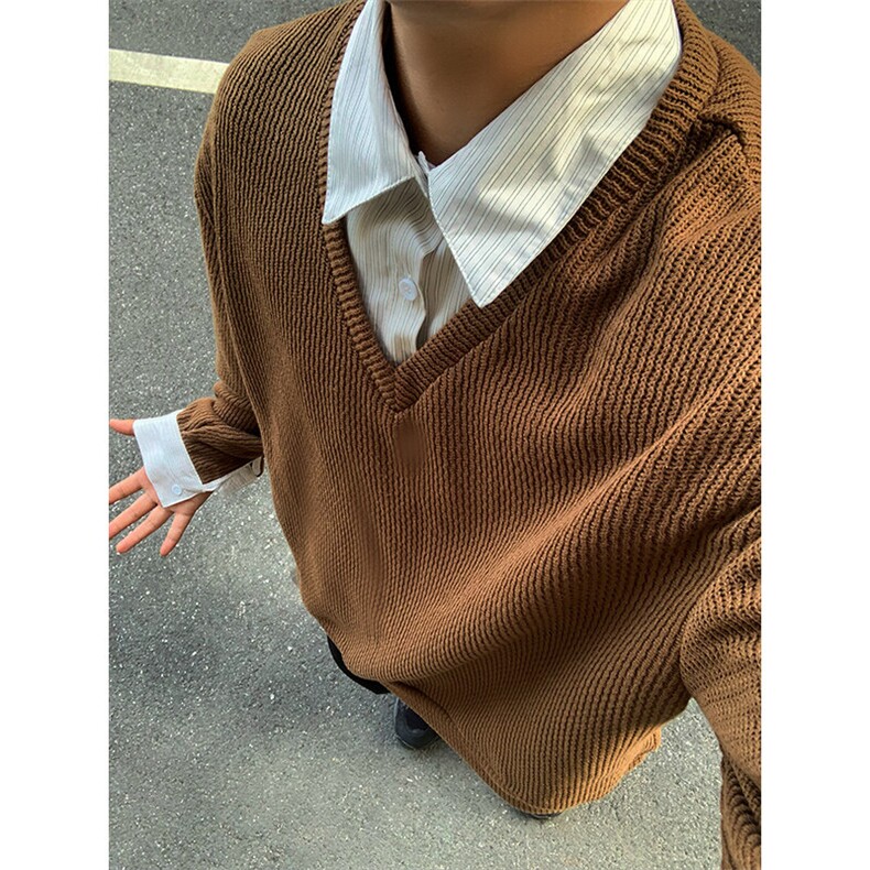 特P75 无差价新款时尚潮流百搭假两件长袖卫衣-HW3587 男模夜景图片