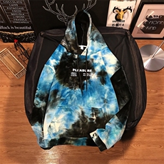蓝色
