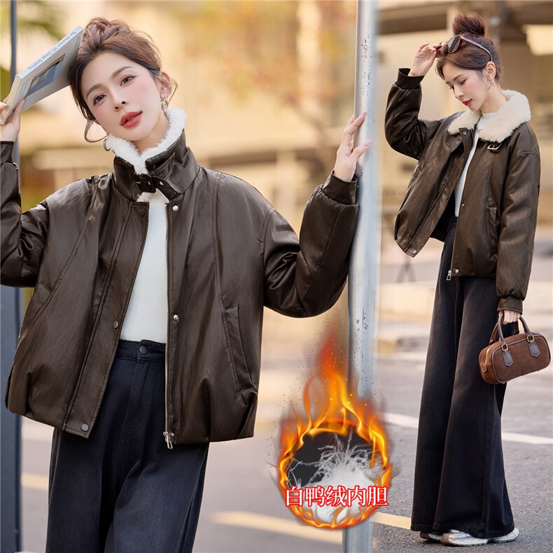 2025年冬季时尚优雅保暖毛领PU羽绒服,女装羽绒服,依恋蒂丝