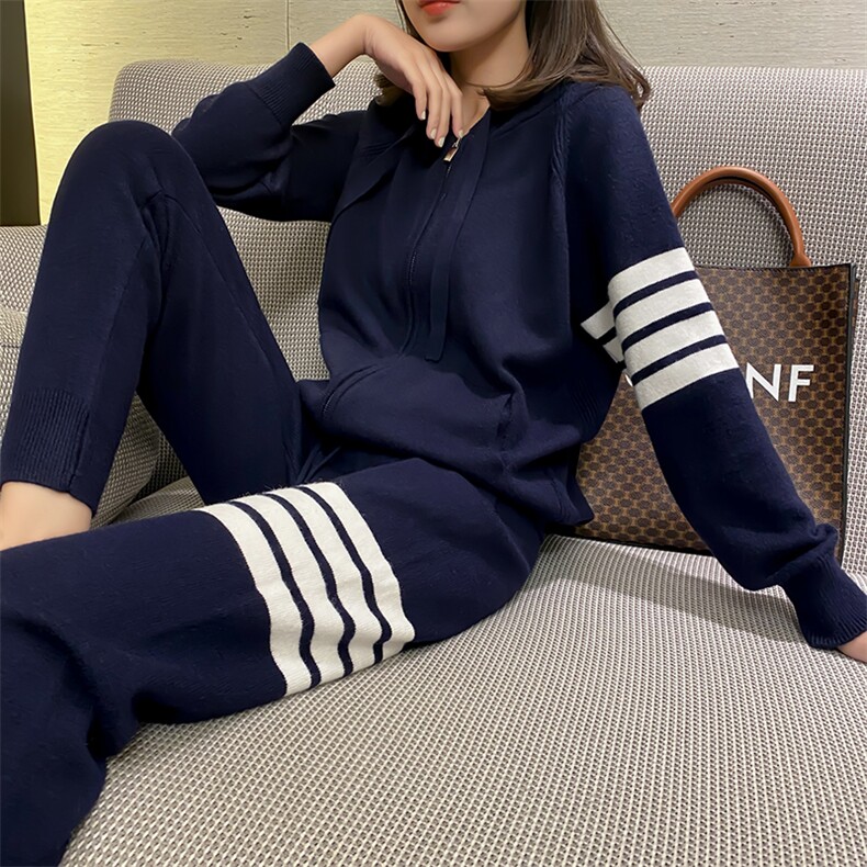 时尚显瘦女士针织套装简约休闲两件套舒适百搭,女装套装/套裙,暖思雅