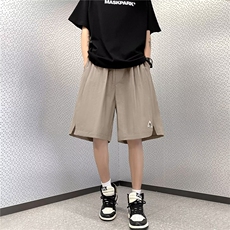 卡其色