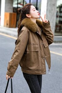 棉衣/棉服2021新款冬兔毛中长款工装带帽棉服女外套配毛领图片