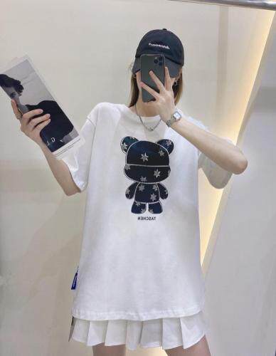 新款短T，女装，米社