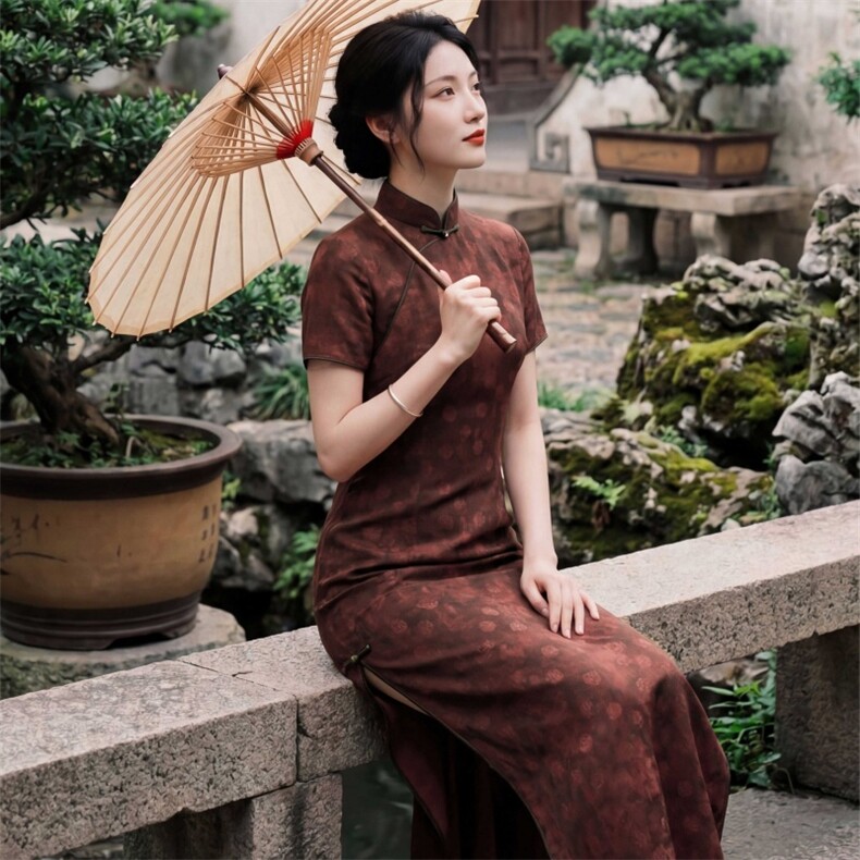 夏季新品时尚气质金丝提花香云纱品质真丝喜庆中长款旗袍裙,女装汉服/婚纱/旗袍/礼服,媚琳依坊