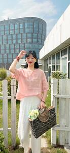 纯苎女装图片