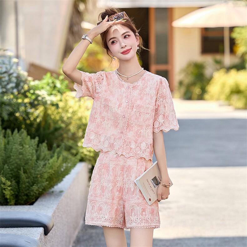 2025夏季新款时尚蕾丝花边拼接套装短裤女,女装套装/套裙,沁沁公主