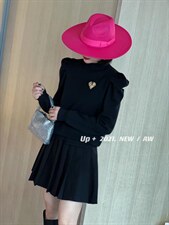 爱心打底衫，其它，萌蔻