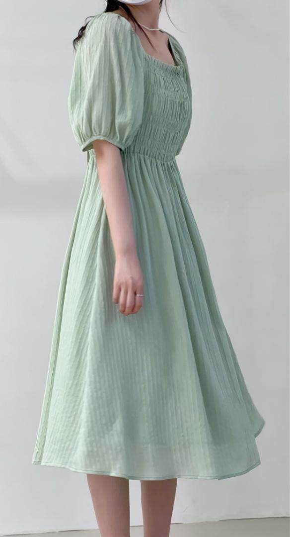 上半身打揽连衣裙，女装连衣裙，Must Bloom绽放