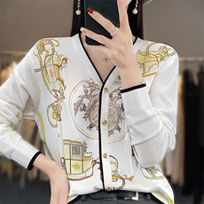 时尚拼接开衫女秋冬季新款羊毛衫修身显瘦V领长袖外套，女装羊毛衫，科源羊绒