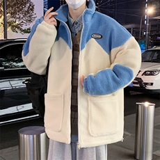 米白色