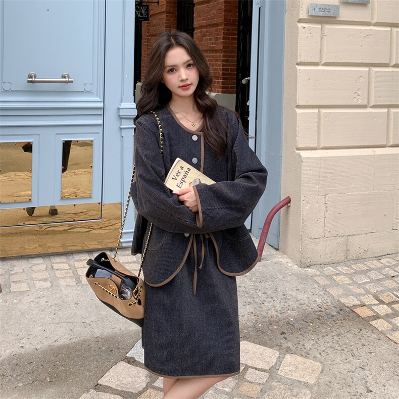 2025年秋季女装女士精品套装2C112-H003-165-K238,女装套装/套裙,2C112