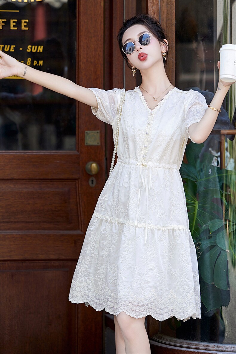 小香风蕾丝绣花连衣裙女2024夏新款气质收腰显瘦超仙淑女减龄裙子,女装连衣裙,英标秀（1C119）