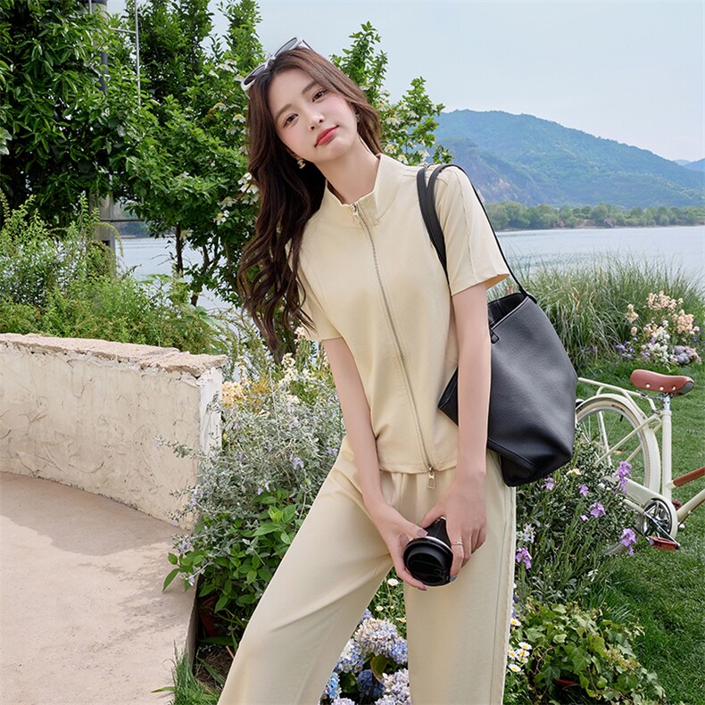 2025年新款夏季休闲时尚套装，女装套装/套裙，凯瑟曼