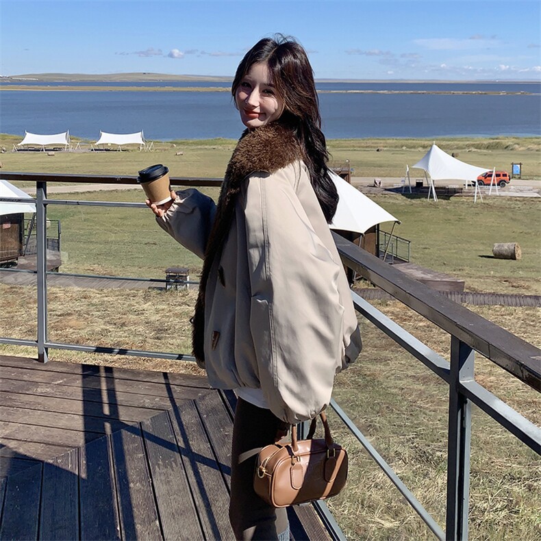 韩版大翻领工装派克服女2025年冬季新款宽松休闲加绒加厚保暖棉服,女装皮草,2B113