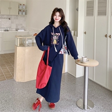 26春新款现-藏青撞色拼接流苏半身裙两件套2613-P180K288，女装套装/套裙，2B190