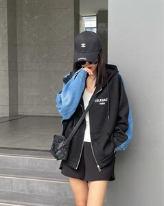 拼接撞色外套图片