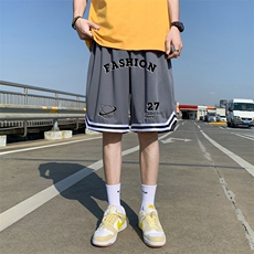 灰色
